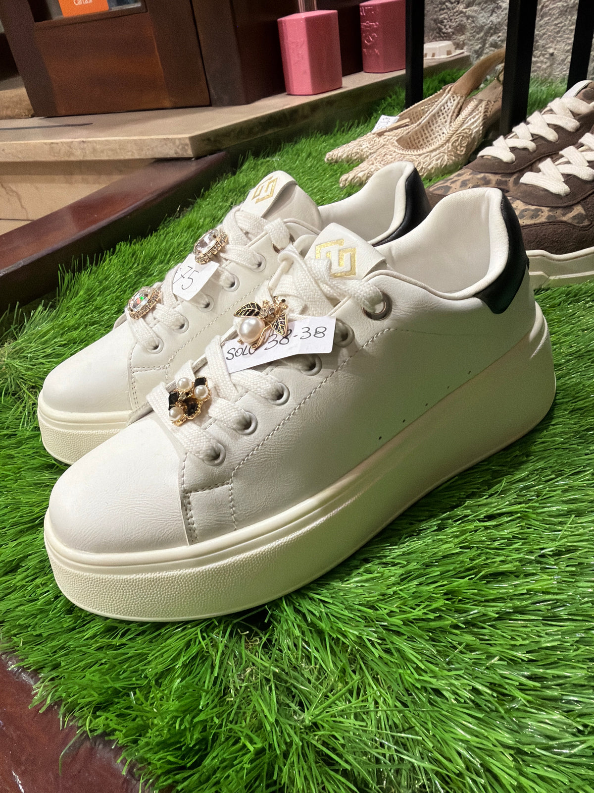Sneakers gioiello