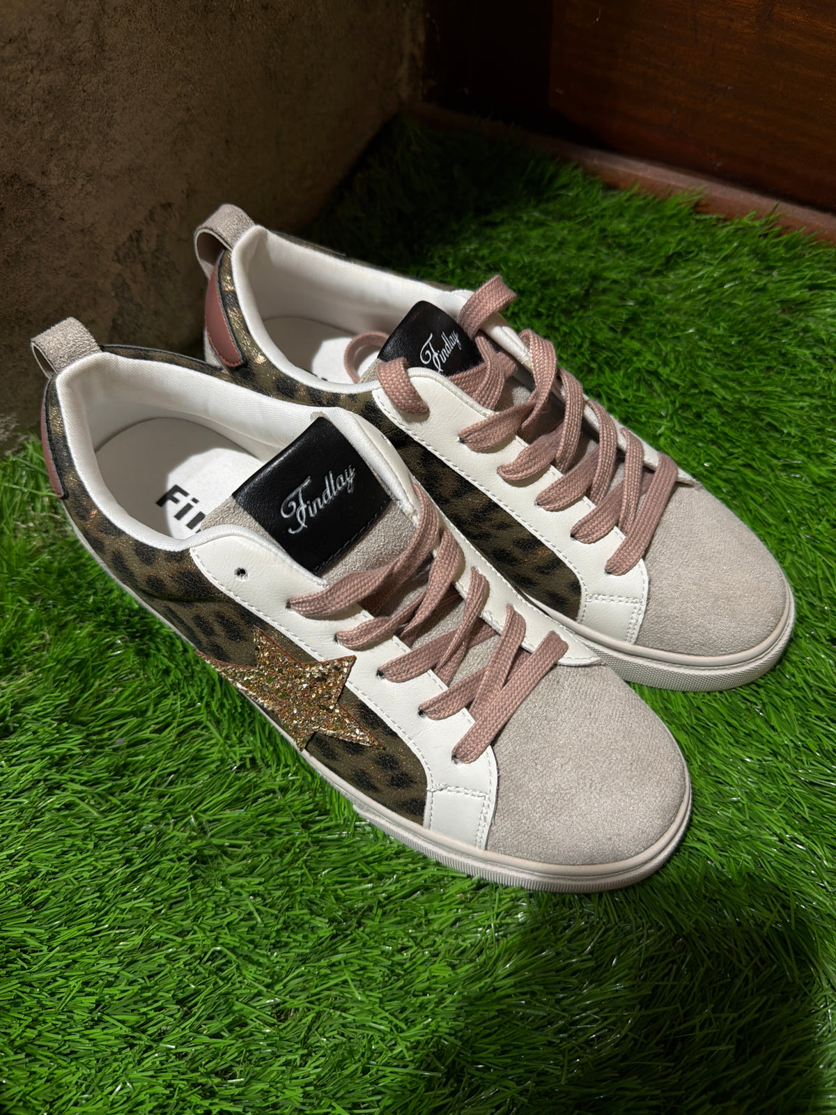 Sneakers leopardata